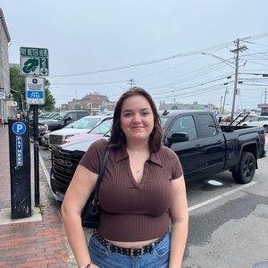 Meet your Posher, Riley